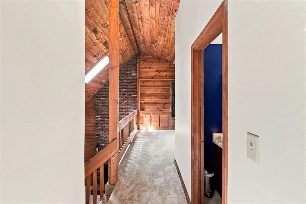 Photo of 100 Pine St