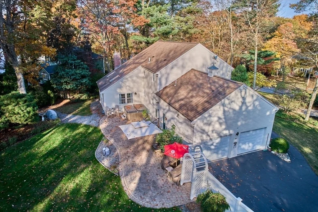 Photo of 48 Skyline Dr
