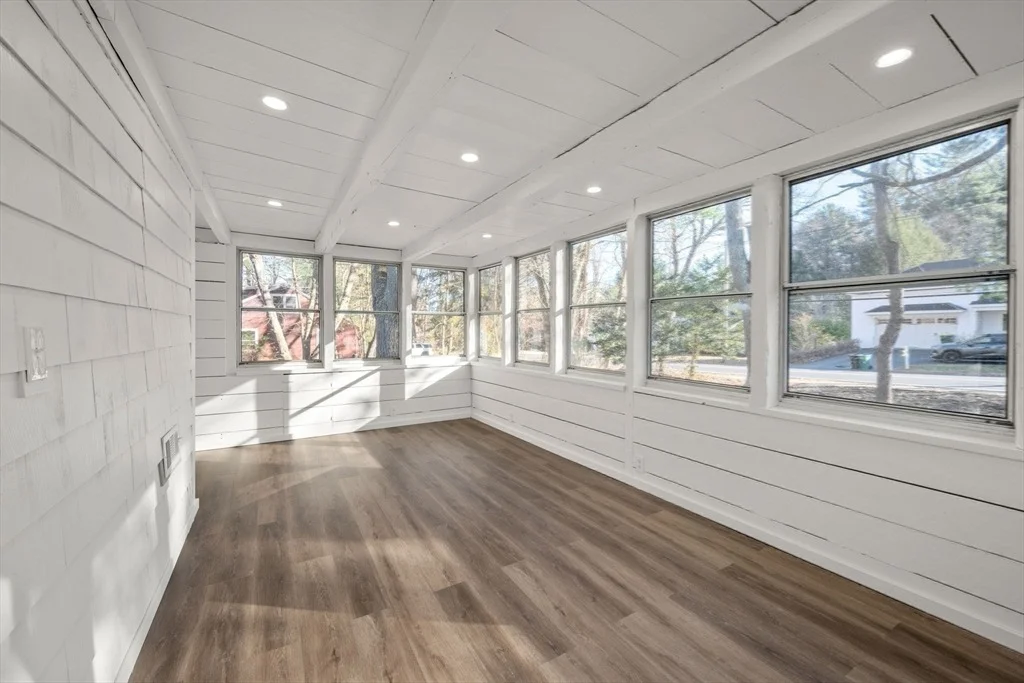 Photo of 10 Wright Rd