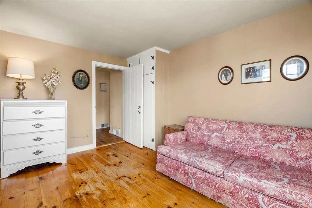 Photo of 10 Circle Street