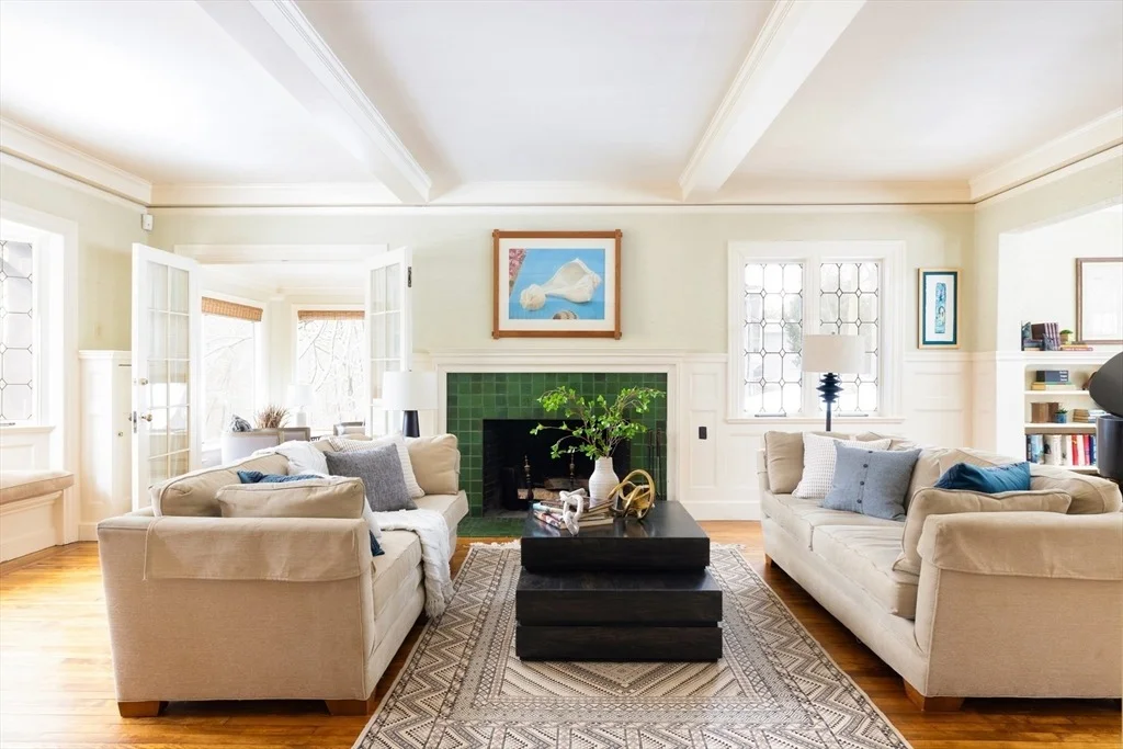 Photo of 282 Buckminster Rd