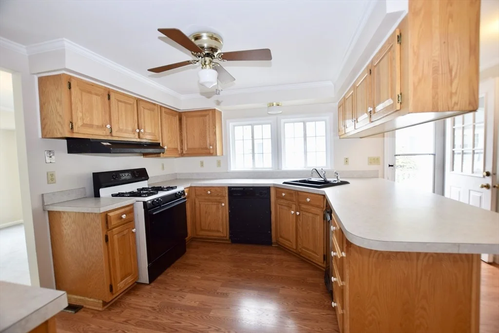 Photo of 2 Edgewood Circle