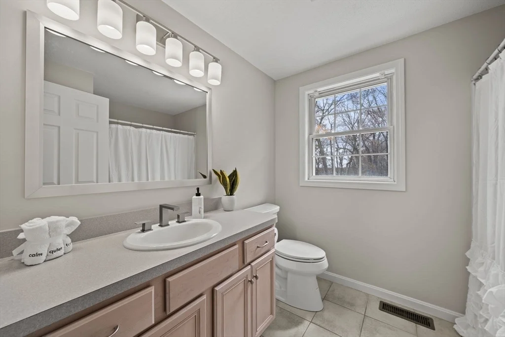 Photo of 23 Carle Dr