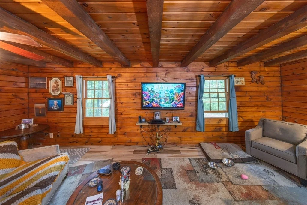 Photo of 230 Keys Rd