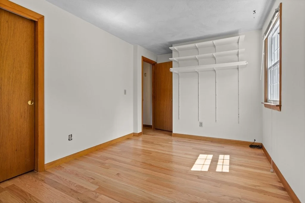 Photo of 19 Douglas Dr