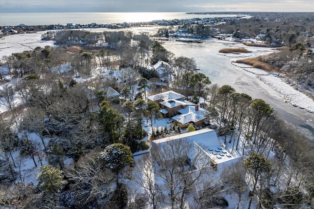 Photo of 443 Elliott Road