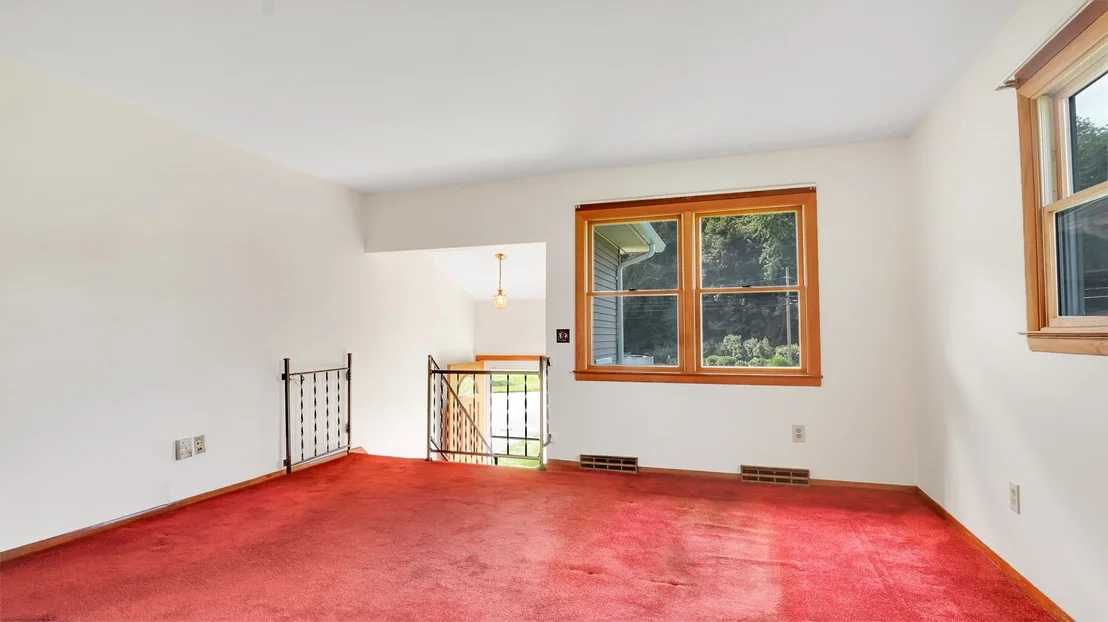Photo of 115 Clover Rd.