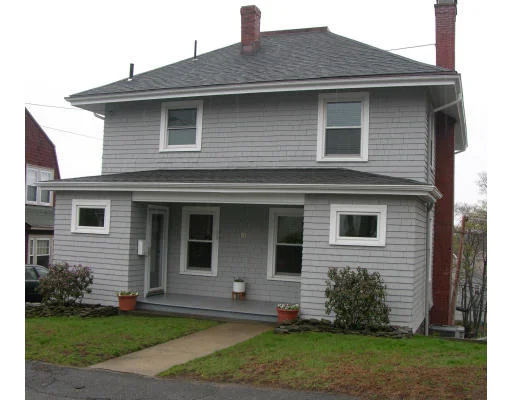 Photo of 10 Hillcrest Circle