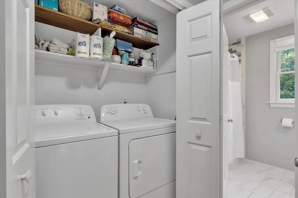 Photo of 40 Waterfield Rd