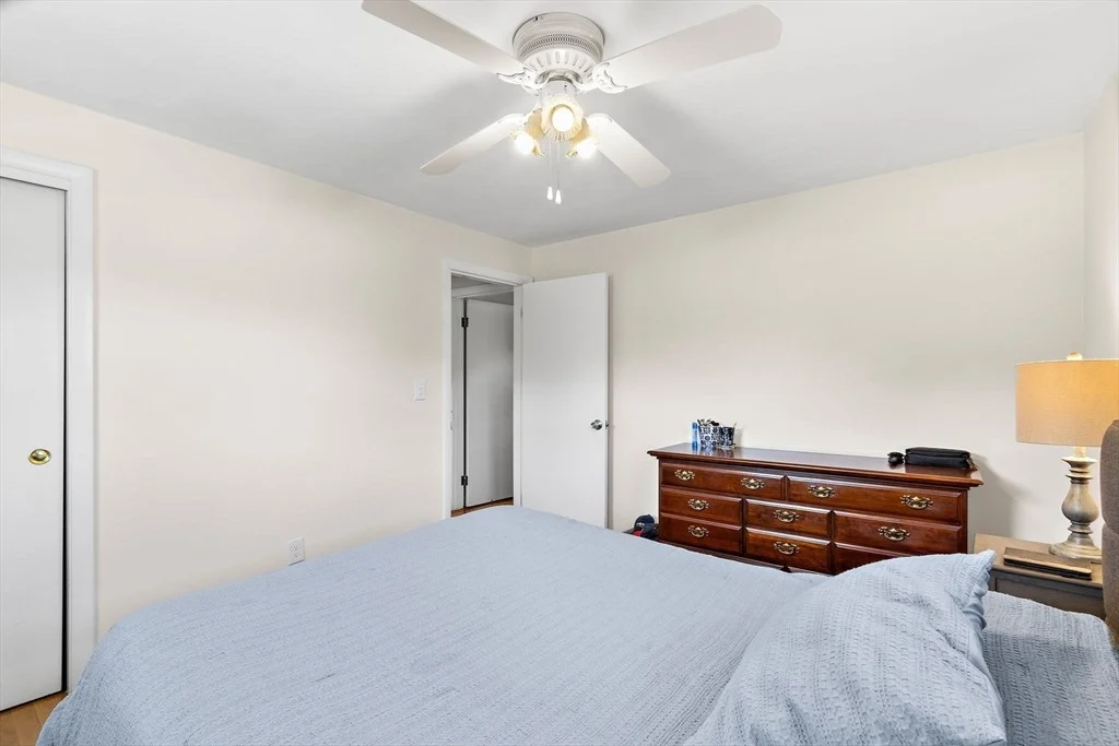 Photo of 472 Coronation Drive