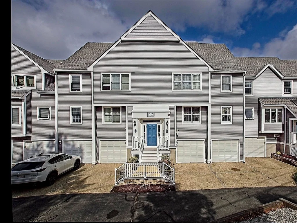 Photo of Unit 1205 at 700 Shore Dr