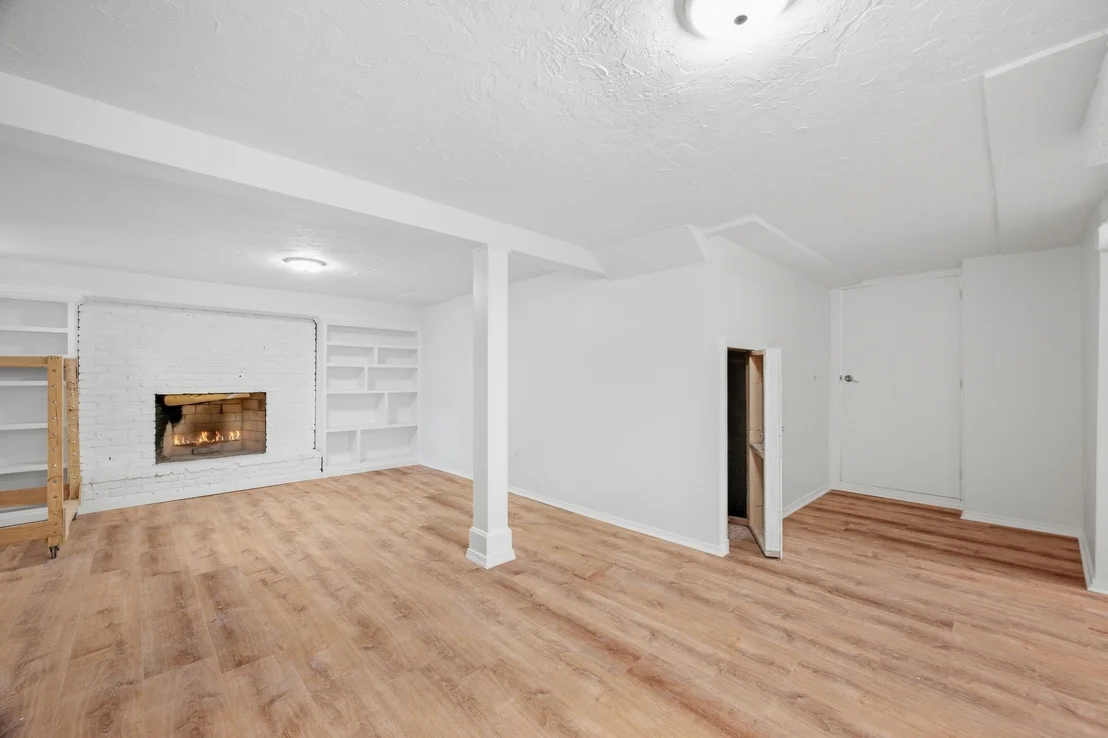 Photo of 31 Ellison Park