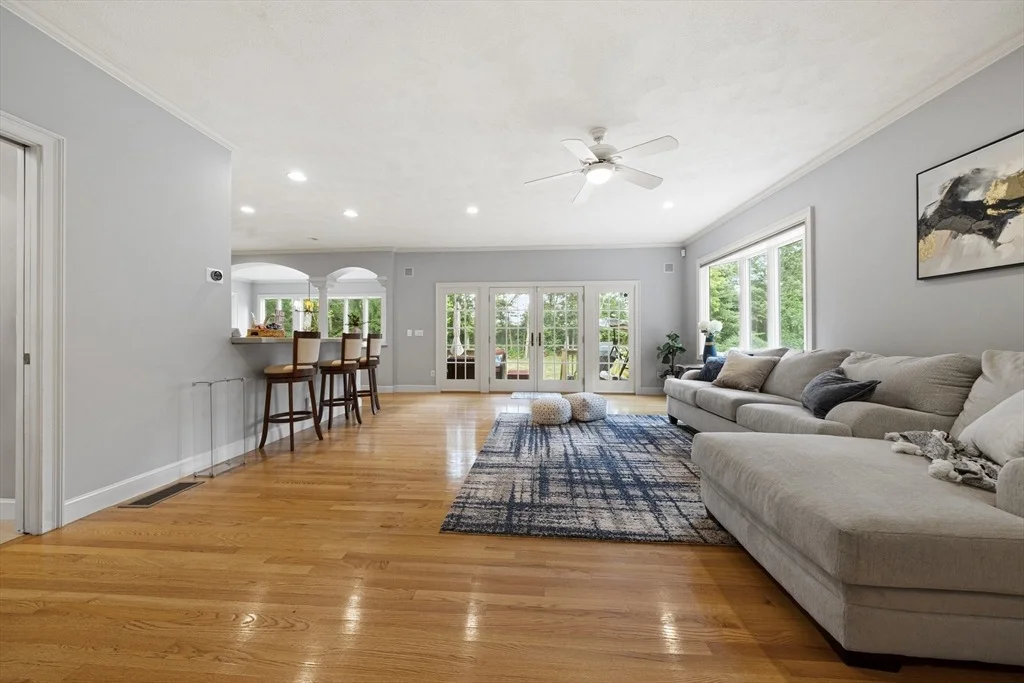 Photo of 89 Bridle Path