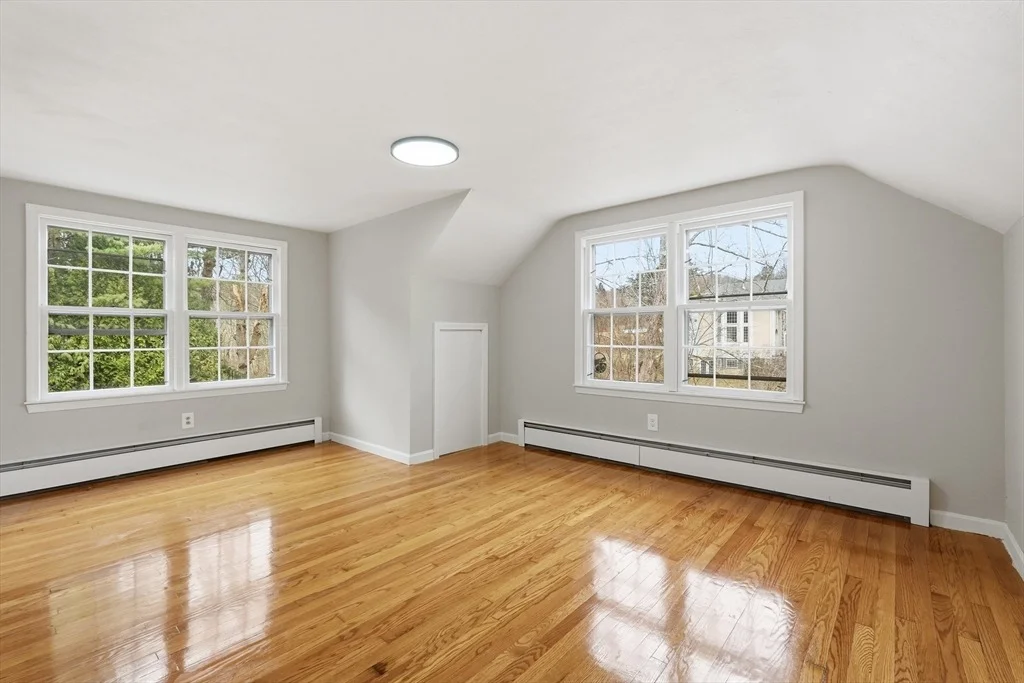 Photo of 75 North Rd