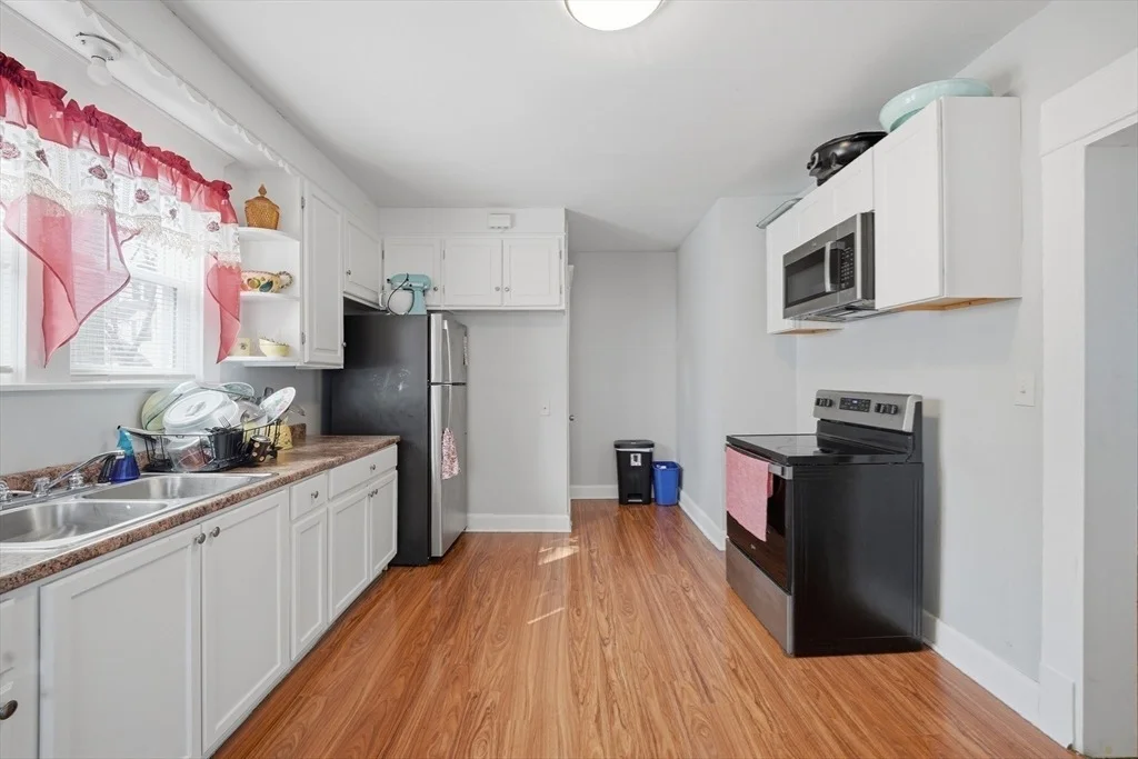 Photo of 115 Pasadena St