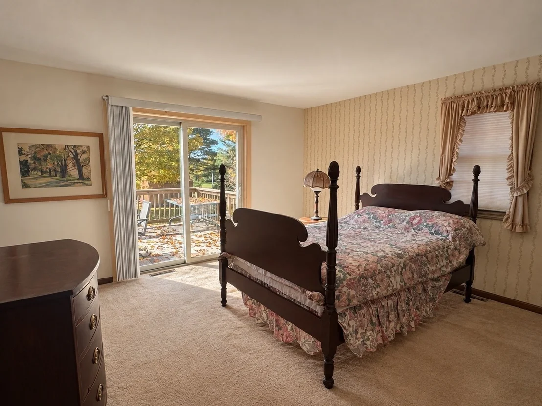 Photo of 274 Barton Road