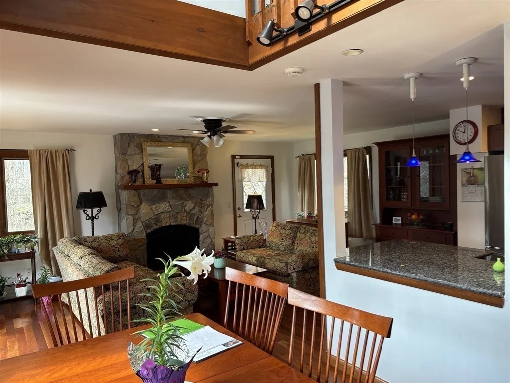 Photo of 103 Otter Pond Trl
