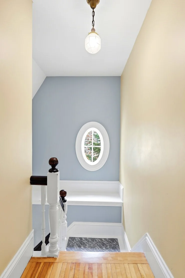 Photo of 10 Wolcott Ave