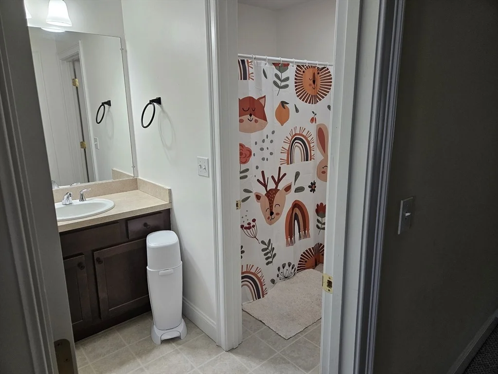 Photo of Unit B at 45 Longview Circle