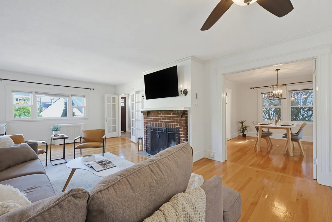 Photo of 49 Katherine Rd