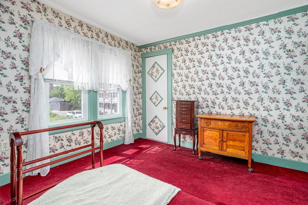 Photo of 119 Clark St