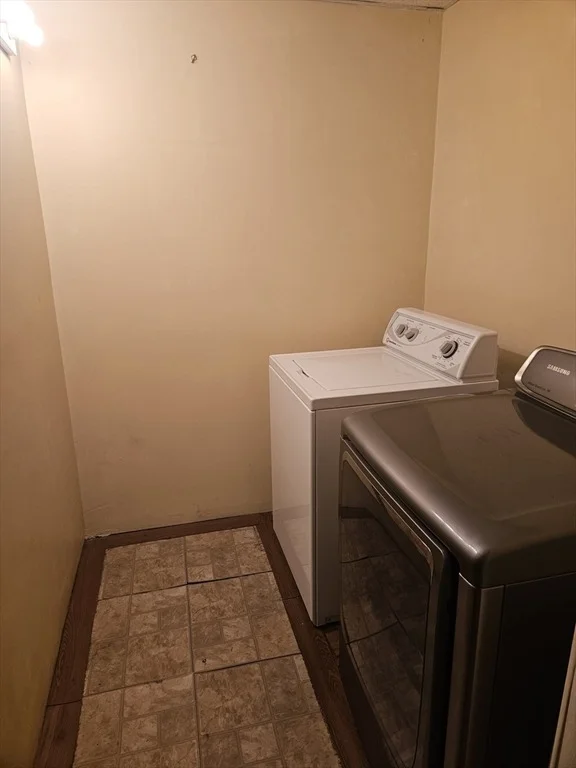 Photo of 399 Stevens