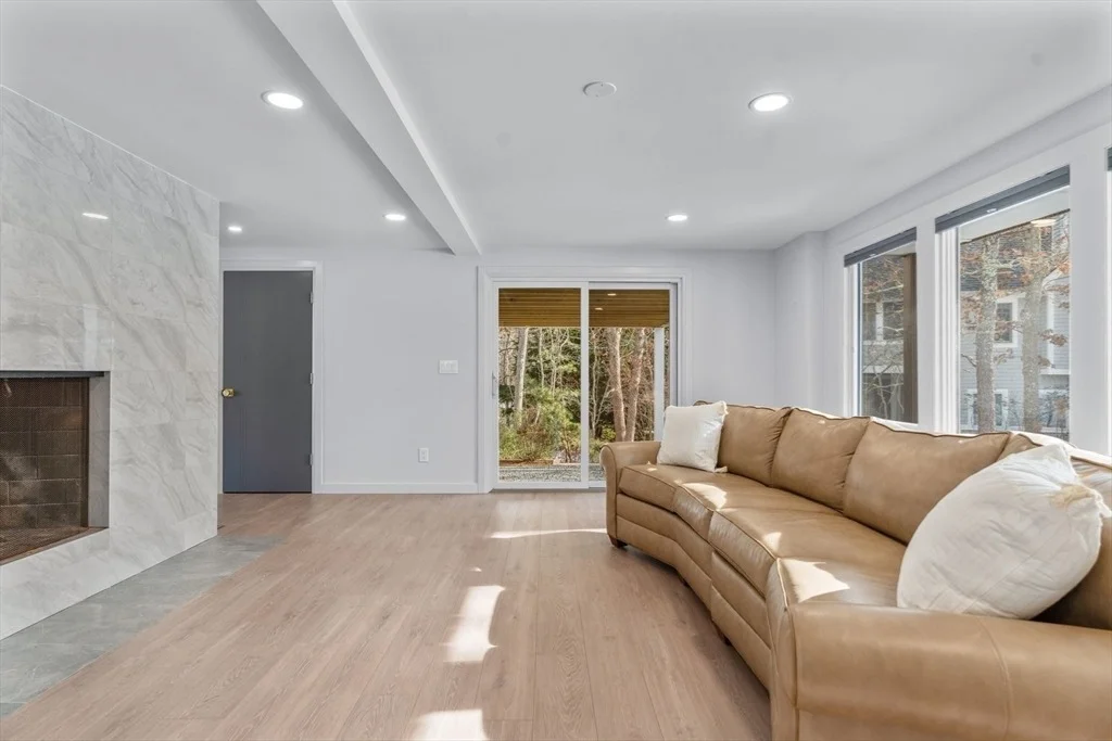 Photo of 46 Greensward Circle