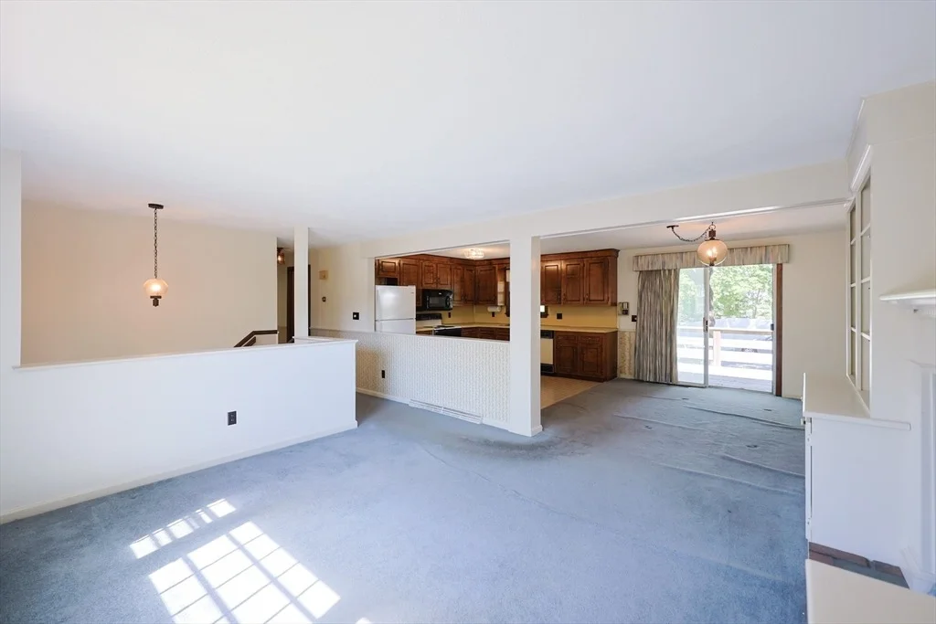 Photo of 7 Eric Ln