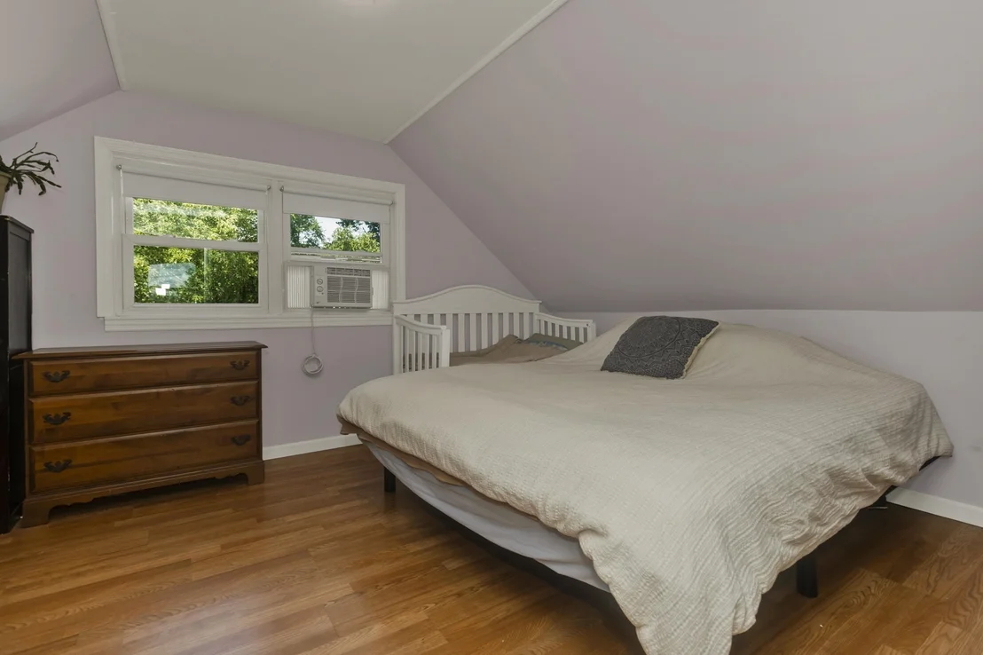 Photo of 26 Beaudry Ave
