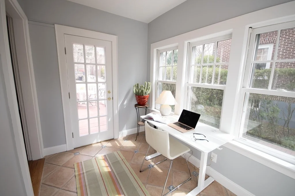 Photo of 403 Common St.