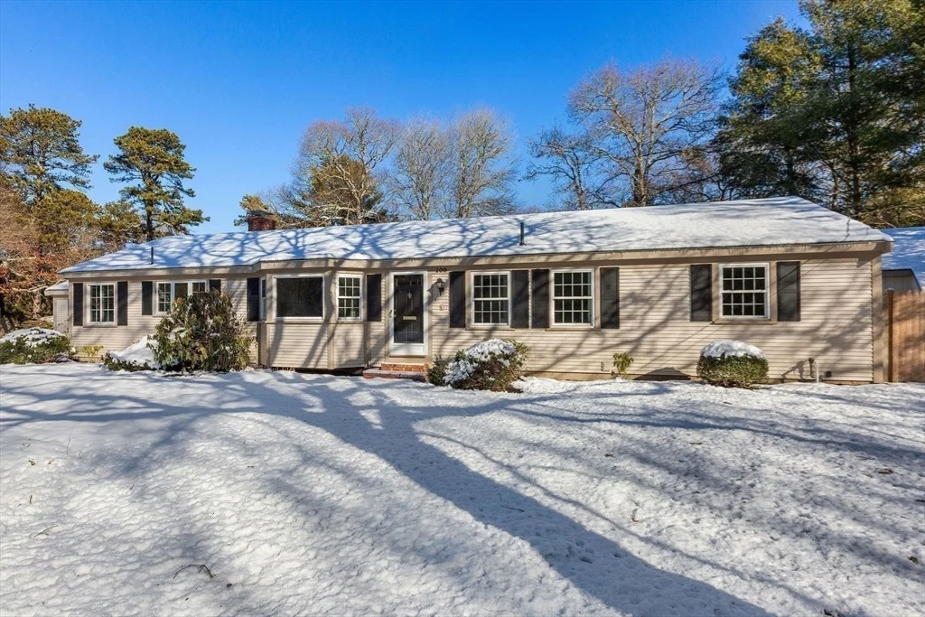 Photo of 200 Lumbert Mill Rd