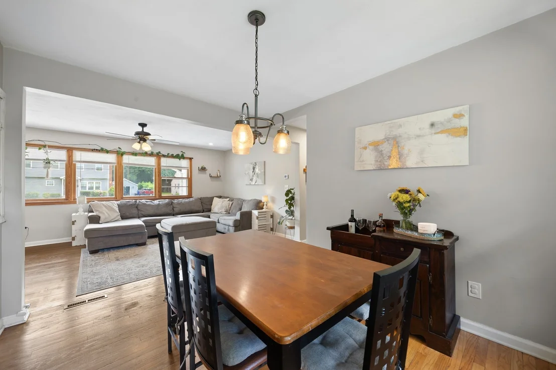 Photo of 62 Clayton Road