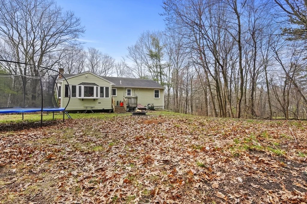 Photo of 33 Frost Road