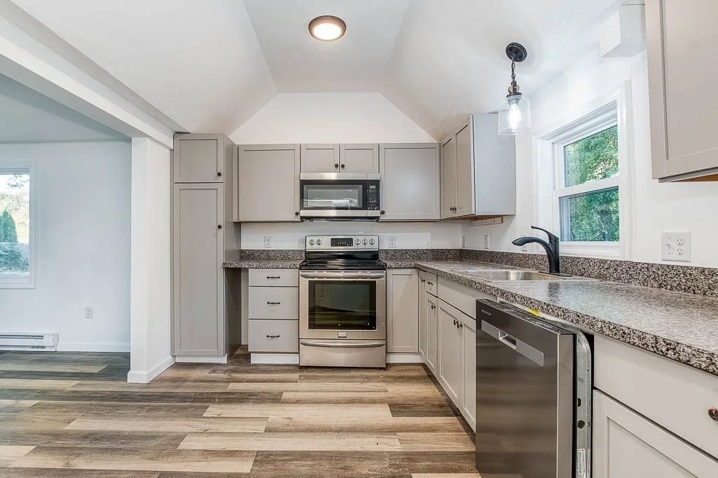 Photo of 2838 Cranberry Hwy