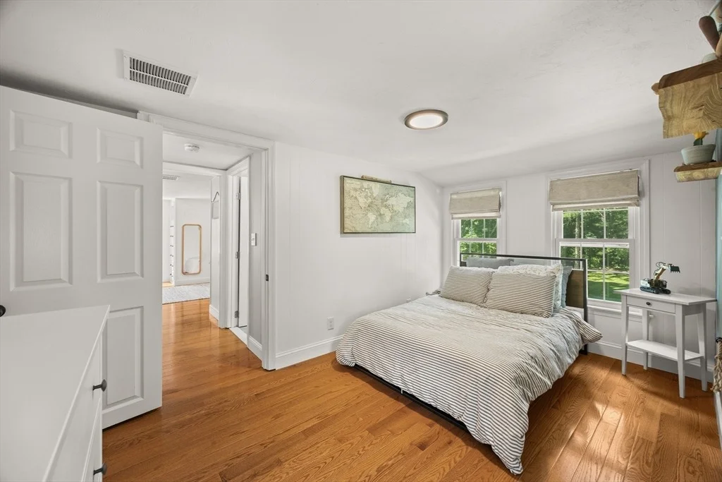 Photo of 66 Center St