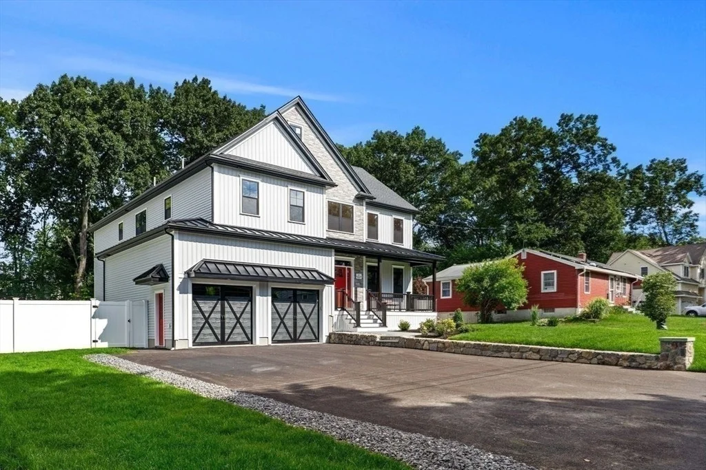 Photo of 5 Four Acre Drive
