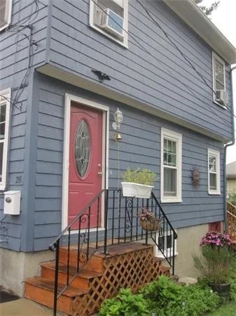 Photo of 28 Crescent Ave