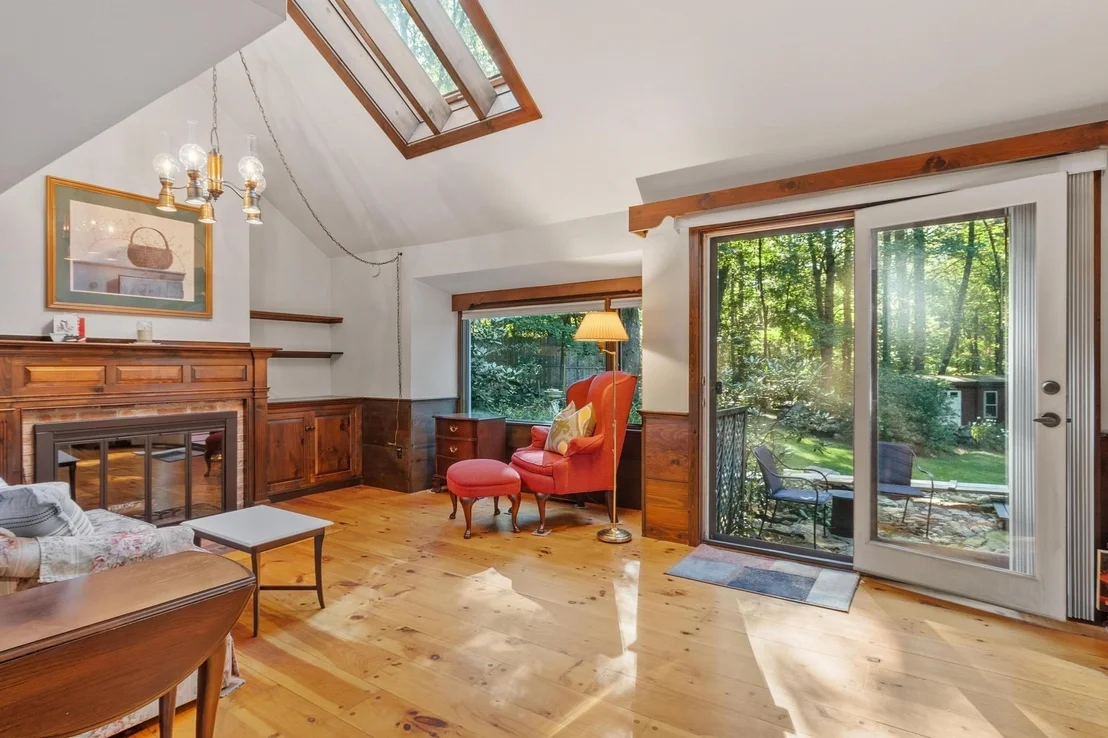 Photo of 56 Whitney Road