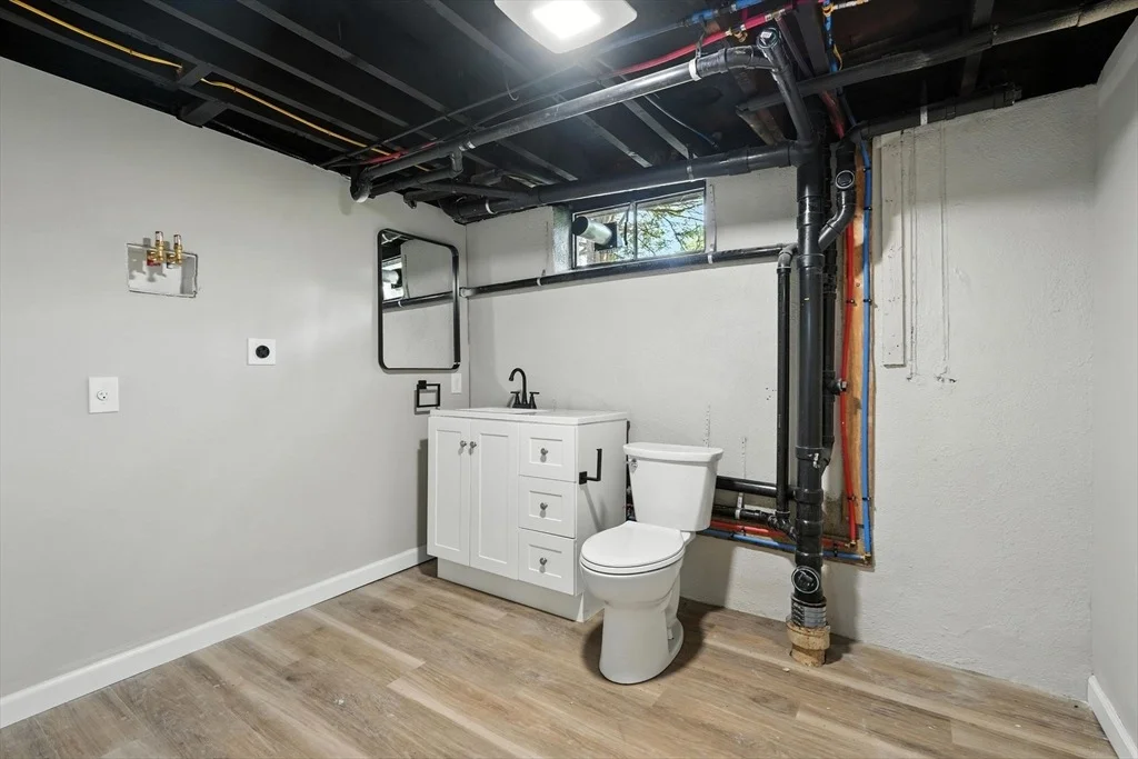 Photo of 117 Croyden Ter