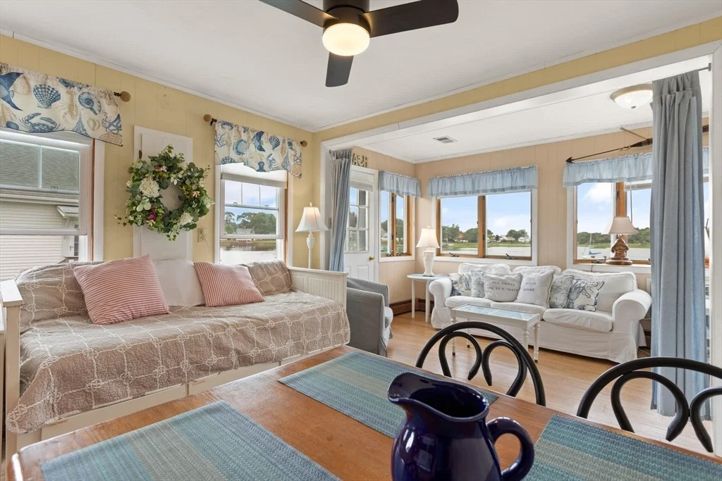 Photo of 17 Blue Jay Terrace