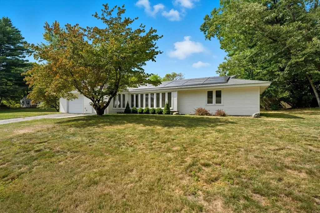Photo of 19 Nob Hill Dr.