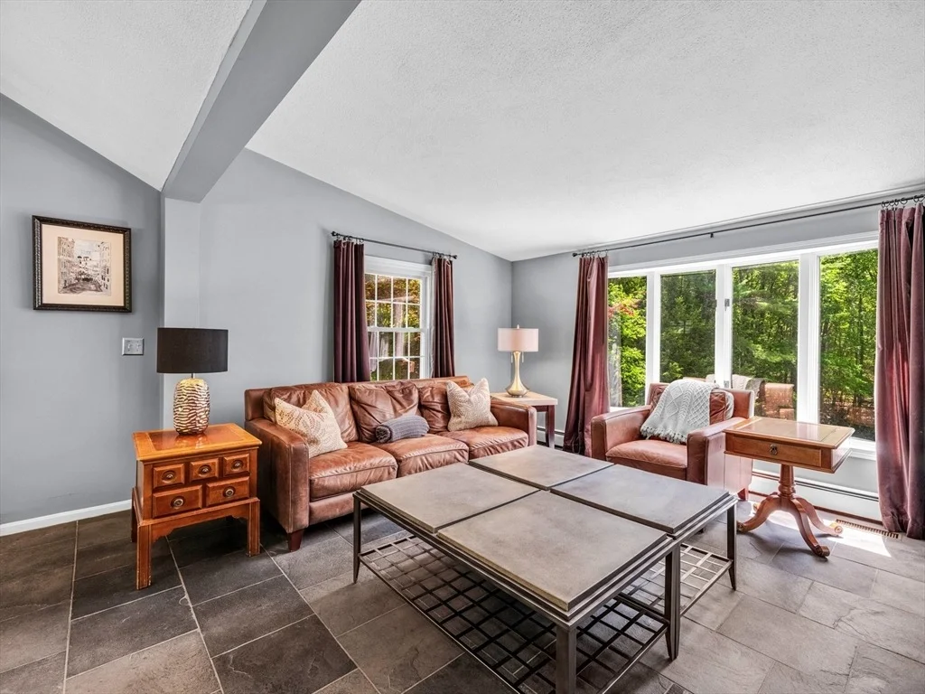 Photo of 147 Bare Hill Road