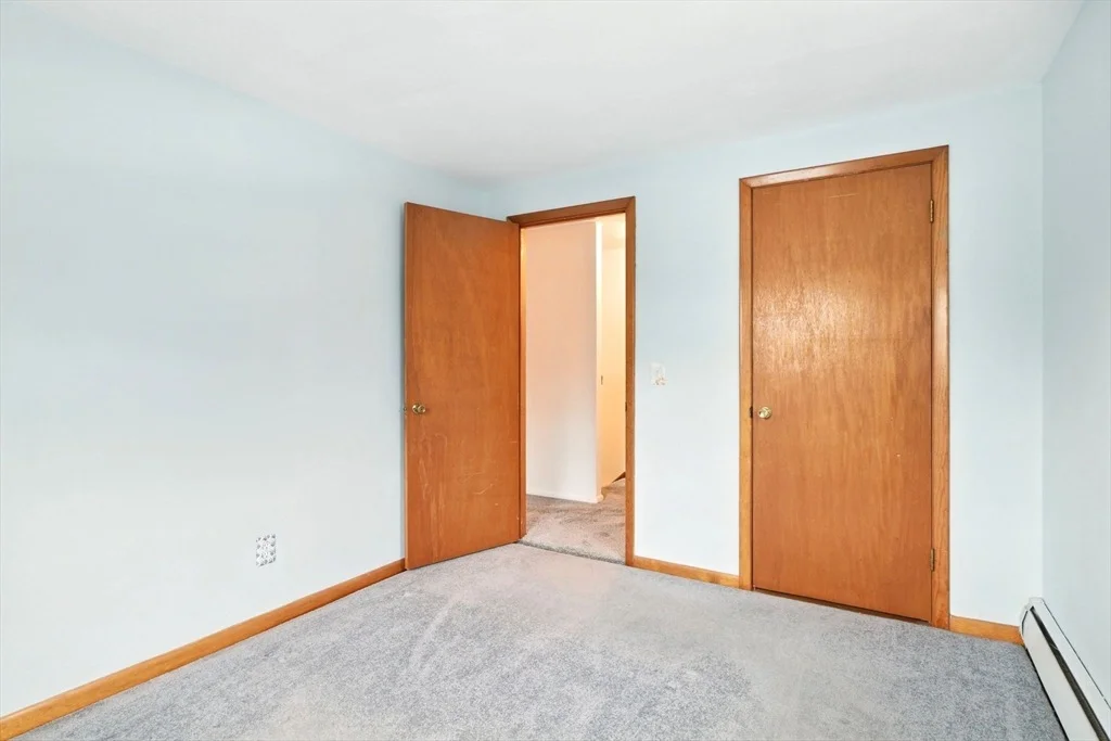 Photo of 48 Longwood Dr