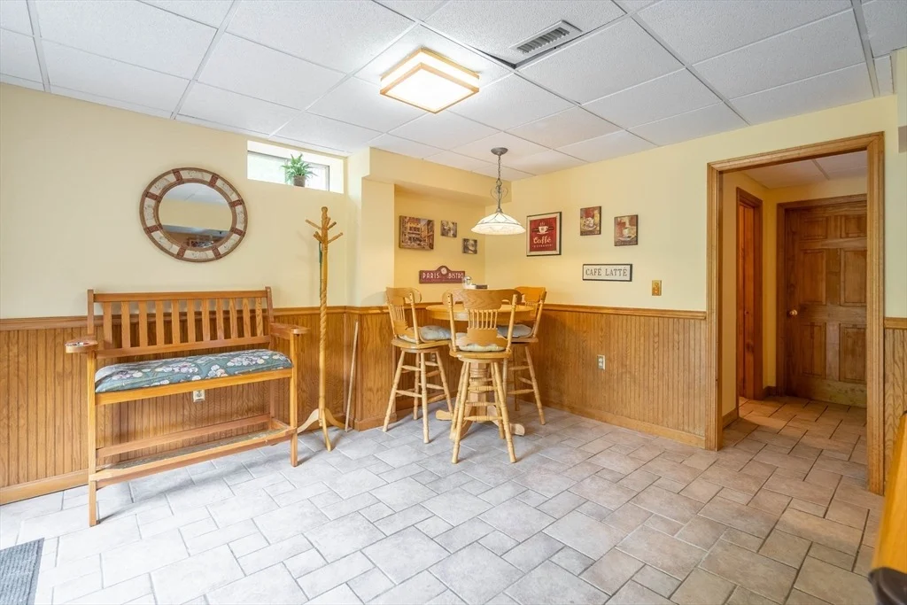 Photo of 25 Grandview Dr
