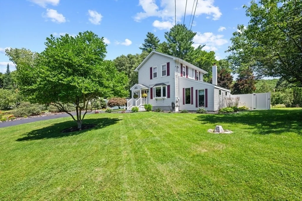 Photo of 33 Scenic Ave