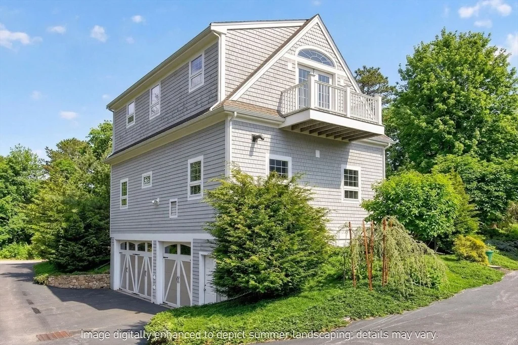 Photo of 359 Santuit Road