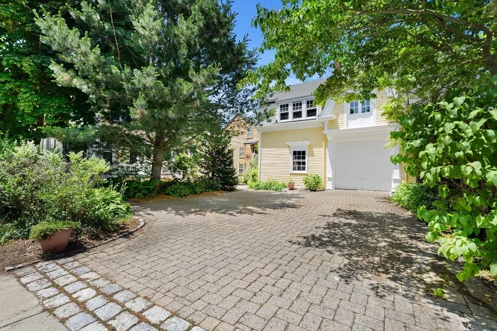 Photo of 2 Butman Street