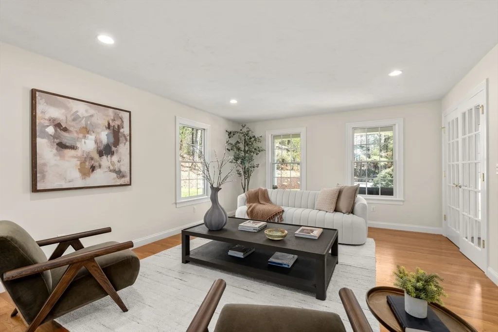 Photo of 7 Crest Circle