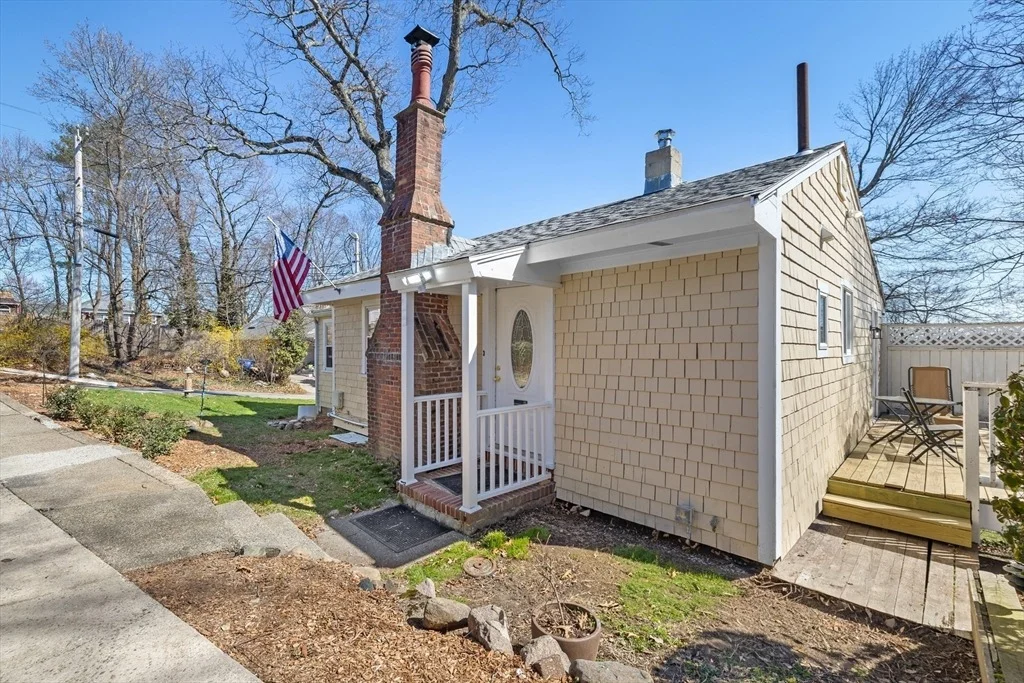 Photo of 129 Audubon Ave