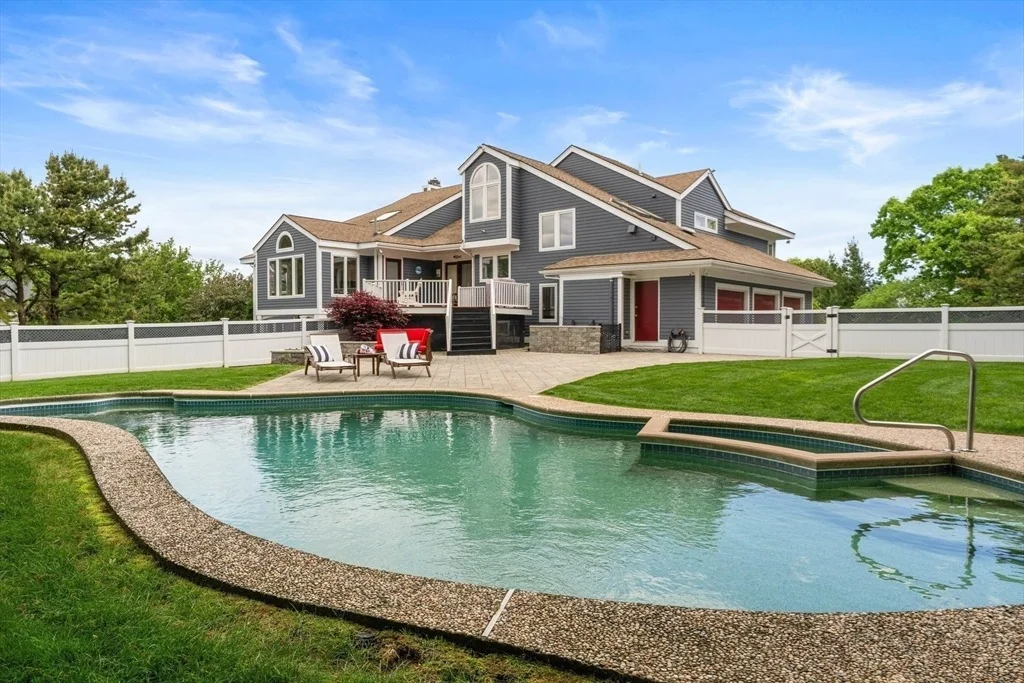 Photo of 8 Schooner Ridge